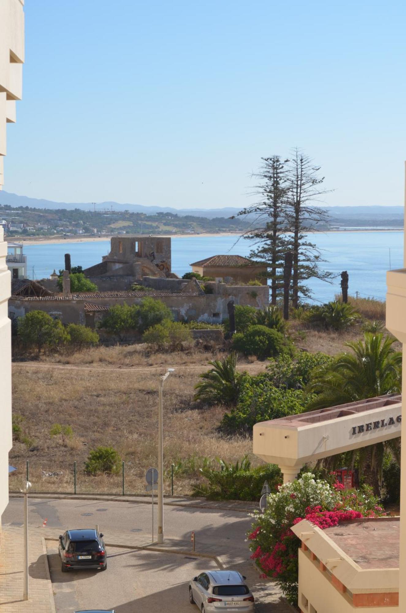 Above The Beach, 10 Min From The City Center - Casa Da Tartaruga لاغوس المظهر الخارجي الصورة